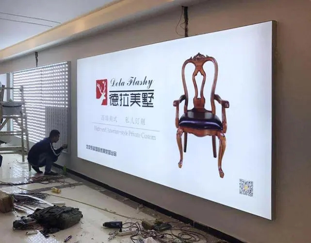 成都广告深夜AV免费观看灯箱的安装和维护的技巧？